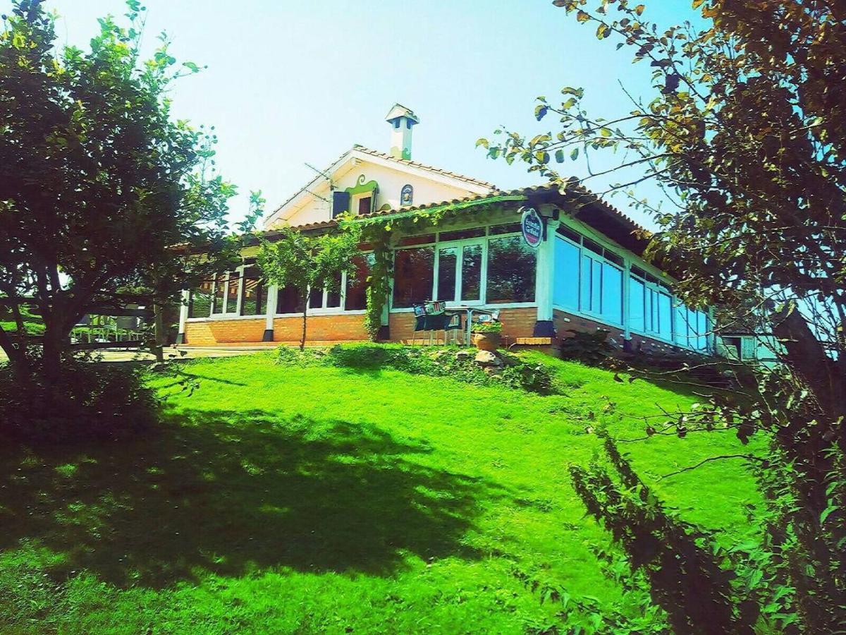 Hostel Surfhousegerra San Vicente De La Barquera Zewnętrze zdjęcie
